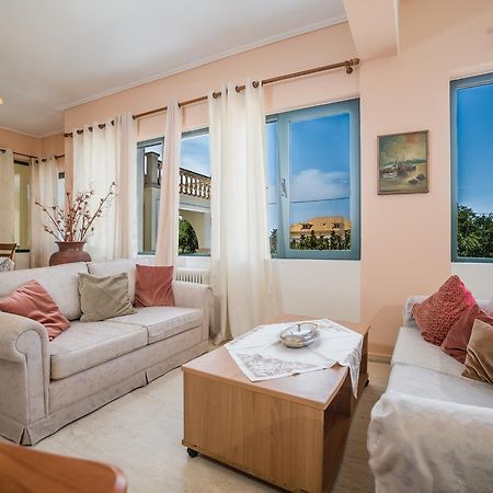 Le Reve Apartment Akrotiri  ภายนอก รูปภาพ