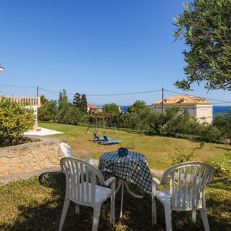 Le Reve Apartment Akrotiri  ภายนอก รูปภาพ