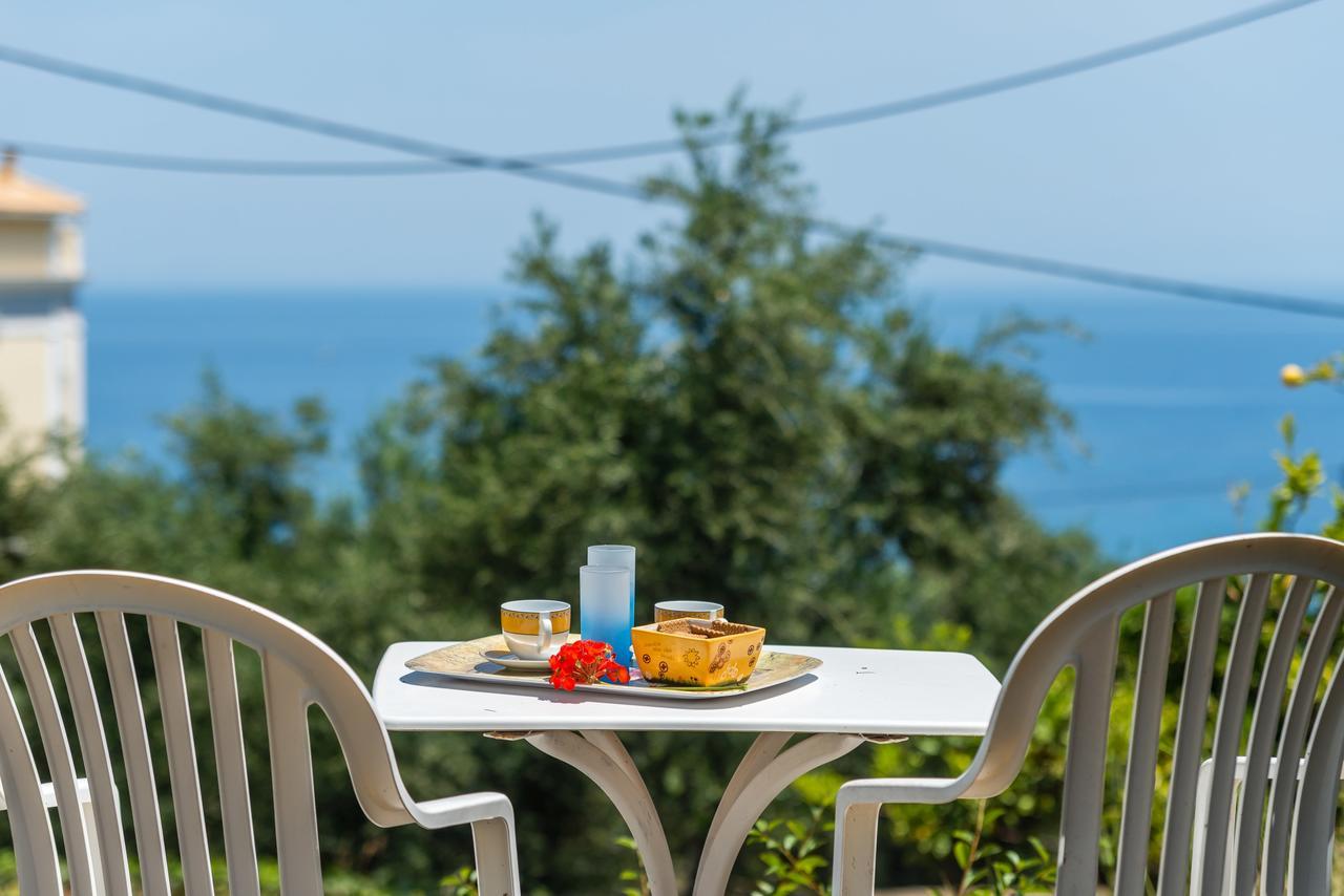 Le Reve Apartment Akrotiri  ภายนอก รูปภาพ