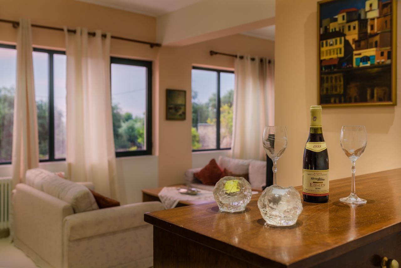 Le Reve Apartment Akrotiri  ภายนอก รูปภาพ
